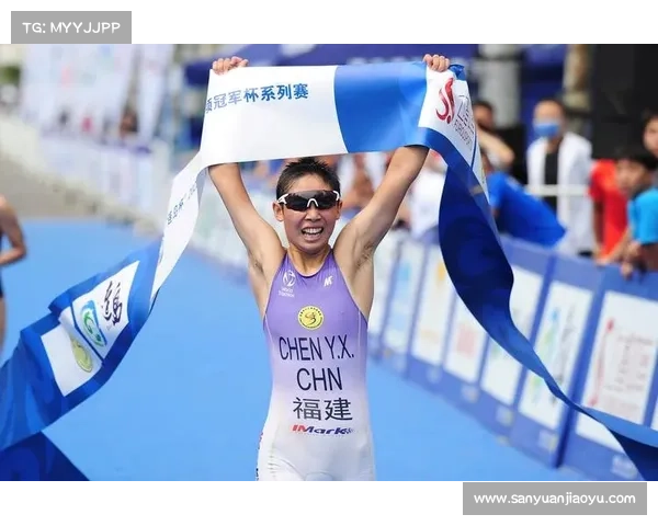 16岁华裔选手Aaron在连云港铁人三项赛刷新青年组纪录成就新高 16岁华裔选手Aaron在连云港铁人三项赛刷新青年组纪录成就新高